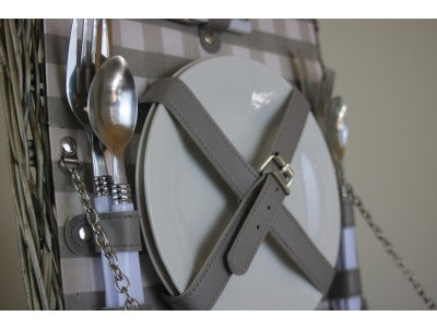 2 PERSON GREY CHECKED CHILLER HAMPER