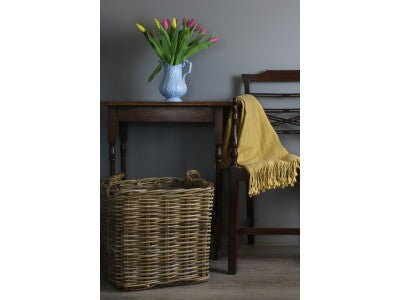 MEDIUM SQUARE GREY RATTAN LOG BASKET