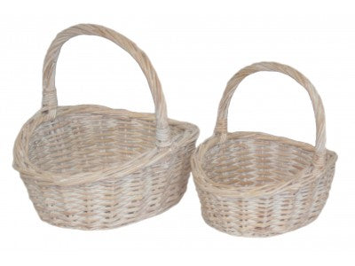 CHILD'S WHITE WASH SHOPPER SET 2