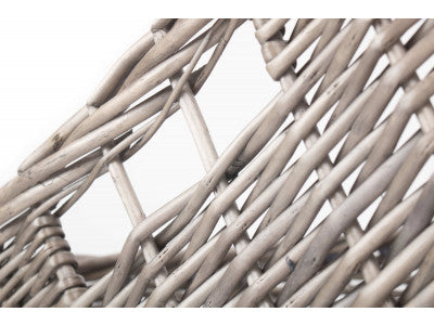 MEDIUM SQUARE ANTIQUE WASH UNLINED STORAGE BASKET