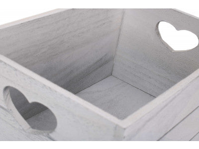 SMALL VINTAGE HEART CUT-OUT CRATE