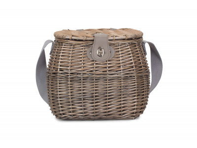 ANTIQUE WASH FISHING CREEL