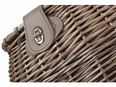 ANTIQUE WASH FISHING CREEL