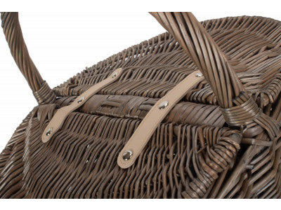 ANTIQUE WASH FINISH OVAL PICNIC BASKET