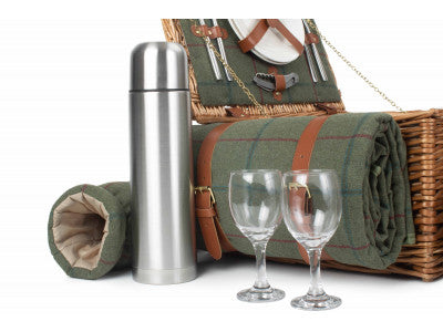 DELUXE GREEN TWEED 2 PERSON HAMPER