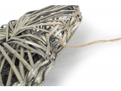 SMALL GREY HEART WREATH