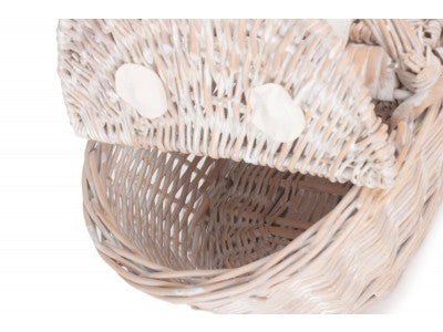 CHILD'S WHITE WASH LIDDED HAMPER