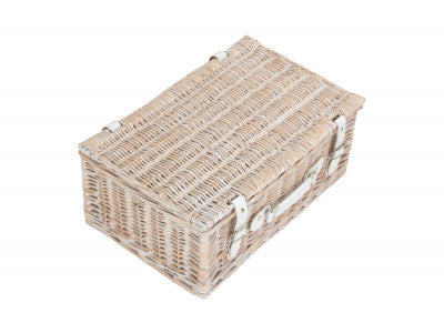 18" WHITE HAMPER
