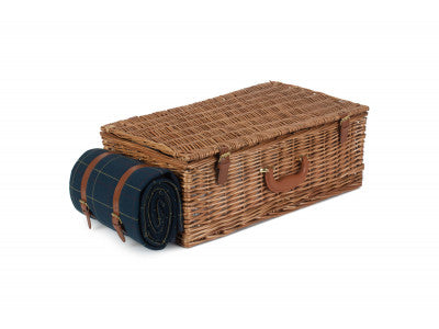 4 PERSON BLUE TWEED HAMPER
