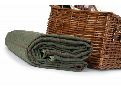 6 PERSON GREEN TWEED CLASSIC PICNIC HAMPER