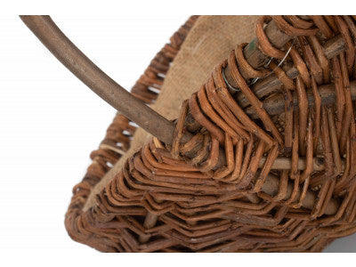 MEDIUM OVAL UNPEELED WILLOW GARDEN TRUG