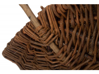 MEDIUM RECTANGULAR UNPEELED WILLOW GARDEN TRUG with HESSIAN LINING