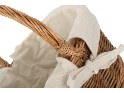 CHILD'S COUNTRY OVAL SHOPPER with WHITE LINING