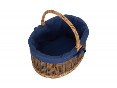 COUNTRY OVAL SHOPPER with NAVY LINING