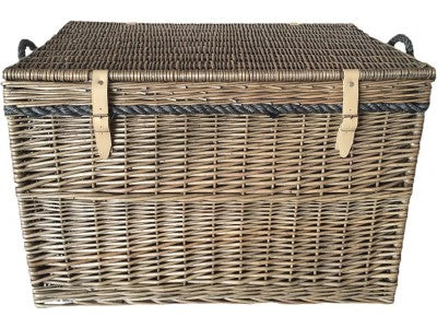 29" ANTIQUE WASH STORAGE HAMPER
