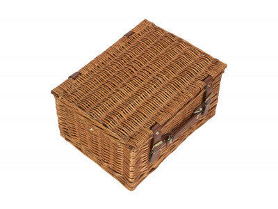 4 PERSON CLASSIC PICNIC HAMPER