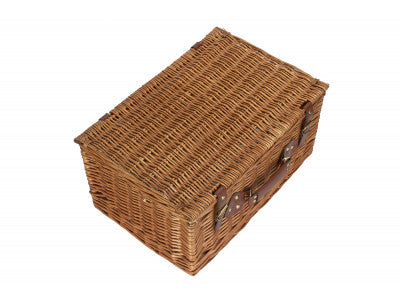 6 PERSON CLASSIC PICNIC HAMPER