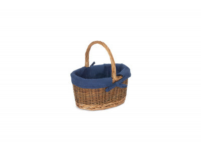 CHILD'S COUNTRY OVAL SHOPPER with NAVY BLUE LINING